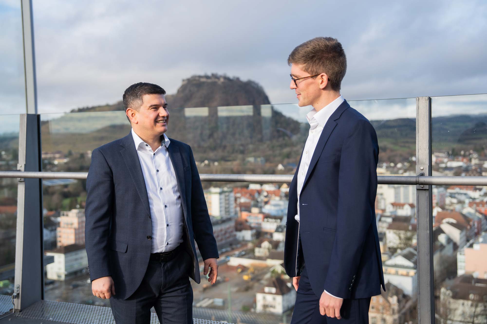 Sven Hepting und Sascha Mark vor dem Hohentwiel
